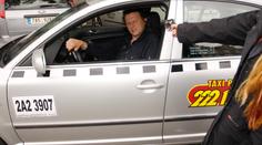 Ukrajinci unesli taxikáře z Prahy až do Polska