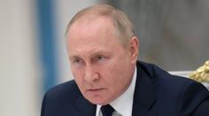 Putin vyhlásil stanné právo v anektovaných oblastech. Nastane v nich teror, řekl Vojáček