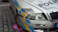 NARAZIL DO POLICISTŮ, kteří byli u jiné nehody!