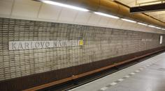Kuriózní krádež mobilu: Zloděj zastavil na hodinu provoz metra