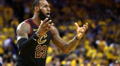 Jedno z nejlepších LeBronových představení! Cleveland přesto padl