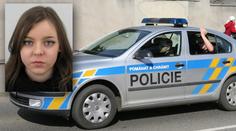 Adéla (15) odešla z domova a chce se zabít. Rodiče prosí o pomoc