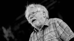 Zemřela televizní hvězda Bill Oddie. Proslavil ho legendární seriál ze 70. let