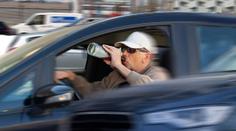 Alkohol za volantem. Experti popsali, co s námi udělá půl promile či 2 promile v krvi