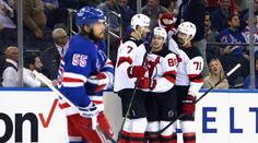 Devils výměna Vaněčka prospěla. V New Yorku vyhráli i podruhé a srovnali sérii