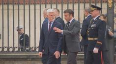Emmanuela Macrona na Hradě přivítala francouzská a česká hymna