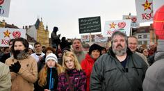 Studenti v Budějovicích protestovali proti komunistům