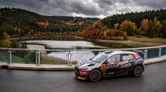 Po české části Středoevropské rallye je Cais v první desítce. Kohn vede WRC3