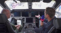 Nový armádní letoun C-390 unese až 26 tun. Vojáci ho představili veřejnosti
