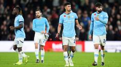 City poprvé v lize prohrálo, Anglii vládne Liverpool. Dál se trápí Arsenal