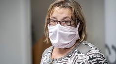 Hlavní hygienička měla zkolabovat při jednání vlády. Odvezla ji sanitka