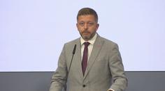 Anonymní výhrůžky obdrželo zhruba tisíc škol. Policie pracuje s více verzemi