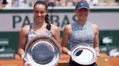 Češka Valentová ovládla juniorské French Open. Vyhrála dvouhru i čtyřhru