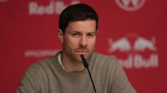 Na internetu řádí falešný Alonso. Chce peníze na letenku do Liverpoolu