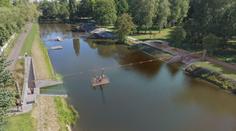 Chystaný přívoz rozdělil Budějovice. Zařízení si budou cestující obsluhovat sami