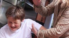 Fyzické tresty dětí: Je čas je zakázat, nebo jsou v pořádku? ANKETA