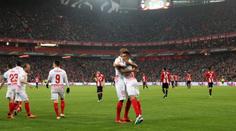 VIDEO: Všechny góly čtvrtfinále EL, Sevilla otočila derby