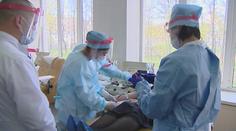 Vojtěch chce až 25 tisíc testů denně, vznikne síť páteřních laboratoří