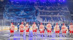 Třinec v duelu pod širým nebem přejel Kometu. Pardubice jsou znovu v čele