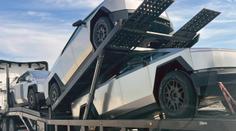 Tesla má obří problém se Cybertruckem. Ladem jí leží tisíce aut za miliardy