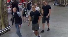 Policie hledá čtyři muže, kteří vypnuli v metru eskalátor. Zranila se kvůli nim seniorka