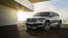 FOTO: Kůže, výšivky a top výbava. Nejluxusnější Kodiaq vyráží