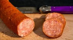 Inspekce varuje před oblíbenou pochoutkou! Obsahuje bakterii