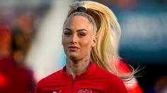 Ocenění pro sexy fotbalistku. V Anglii dostala lukrativní smlouvu
