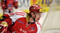Opilý hokejista Langhammer měl BRUTÁLNĚ zkopat souseda! Nadýchal přes TŘI promile