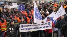 Ekonom: Příští rok bude ve znamení zvyšování mezd. Polepší si většina Čechů