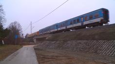 Na trať u Olomouce se vracejí vlaky. Jezdit můžou až 160 km/hod