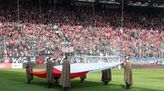 Bouře v Polsku: Slavný klub odmítl hrát u rivala, brání fanoušky po zákazu vstupu