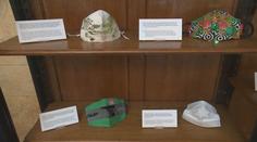 Národní muzeum věnovalo stálou expozici rouškám