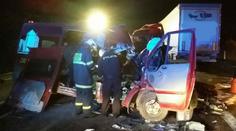 Tragický večer a noc na silnicích: Jeden mrtvý, více zraněných