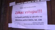 Z domova do hotelu: Příběh lidí, jejichž dům ohrožuje obří skála