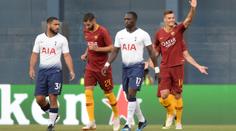 Schick si pohrál s obranou Tottenhamu! AS Řím však prohrál