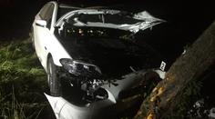 Řidiče překvapila ostrá zatáčka, zrušil nové BMW