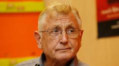 Tajný pohřeb Jiřího Menzela: Dva roky po smrti ho uložili na Vyšehradě