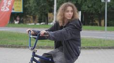 Patnáctiletý David pronásledoval zloděje kola. Pomohl tak strážníkům muže zatknout