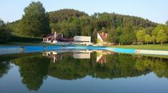 Na koupališti se topil hoch (6). Po převozu do nemocnice zemřel!
