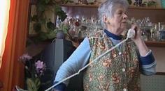 Lidské hyeny okrádají důvěřivé babičky