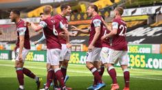 Manchester United pouze remizoval s Leedsem, Burnley nasázelo čtyřku