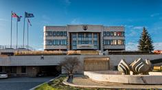 Nakažení slovenští poslanci musí do práce. Je třeba, aby hlasovali