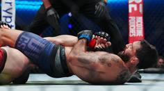 Dana White byl v šoku. Zápasník se v boji o UFC nevzdal ani v šílené submisi