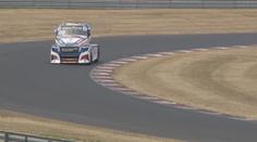 Legendární Emerson Fittipaldi si v Mostě vyzkoušel závodní tahač