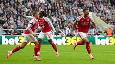 Arsenal využil ztráty Liverpoolu. Šlágr kola rozhodl v nastavení stoper Gabriel