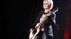 Jak zemřela Dolores z Cranberries? Policie promluvila