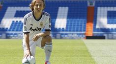 Real Madrid hledá spasitele. Pomůže příchod Modriče?