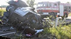 Policisté vyšetřují smrt řidiče při strašlivé nehodě u Hazlova, hledají svědky