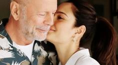 Bruce Willis je neustále obklopen rodinou. Neví, kolik času mu zbývá